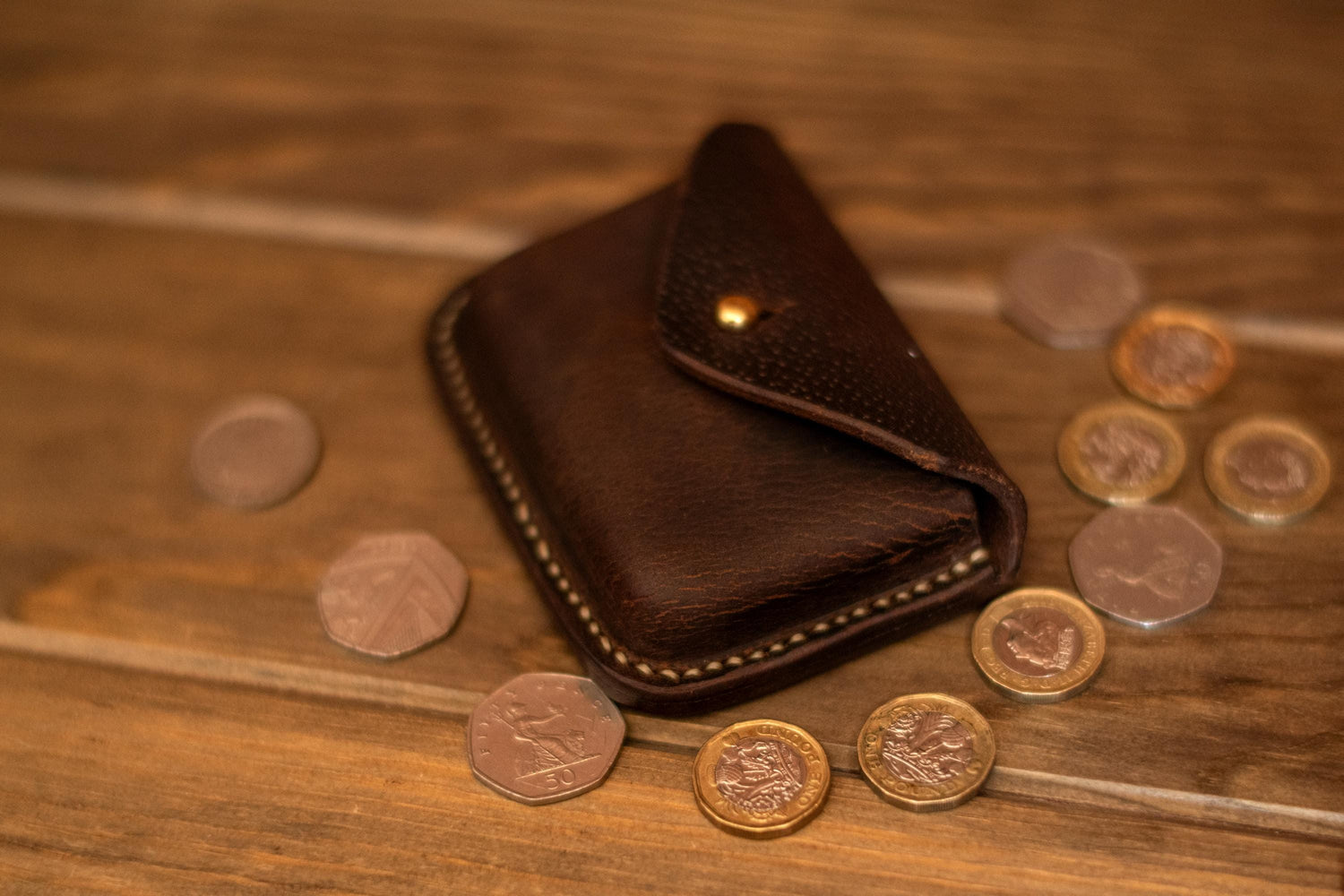 Small leather coin purse or card holder