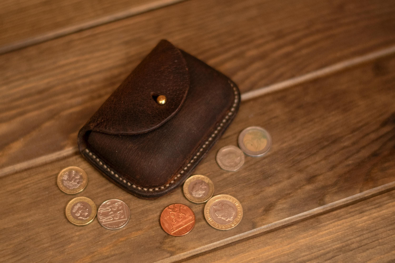 Small leather coin purse or card holder