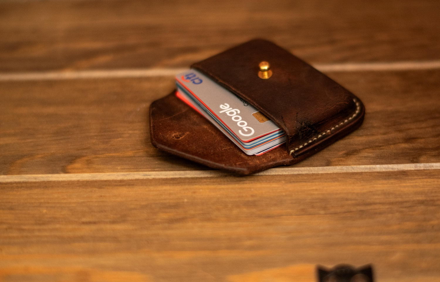 Small leather coin purse or card holder