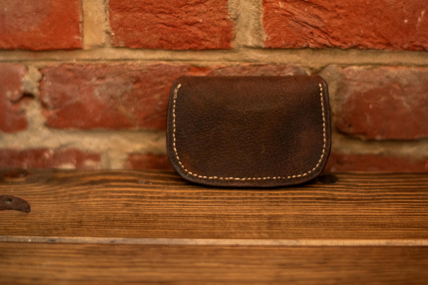 Small leather coin purse or card holder