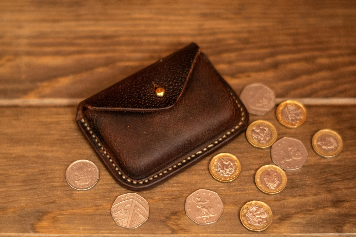 Small leather coin purse or card holder