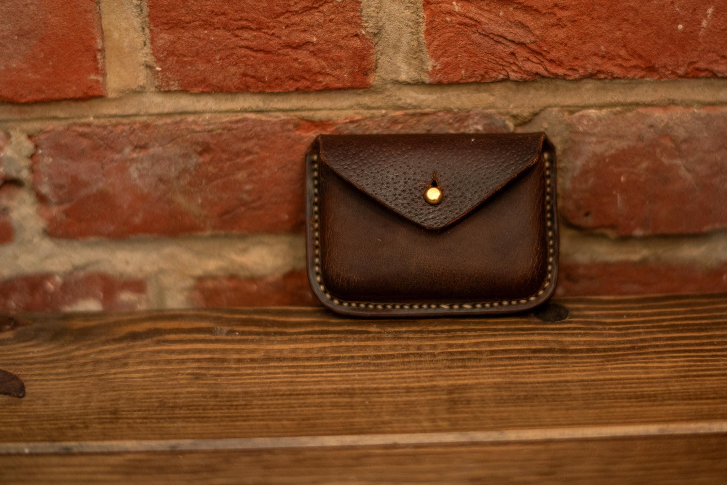 Small leather coin purse or card holder